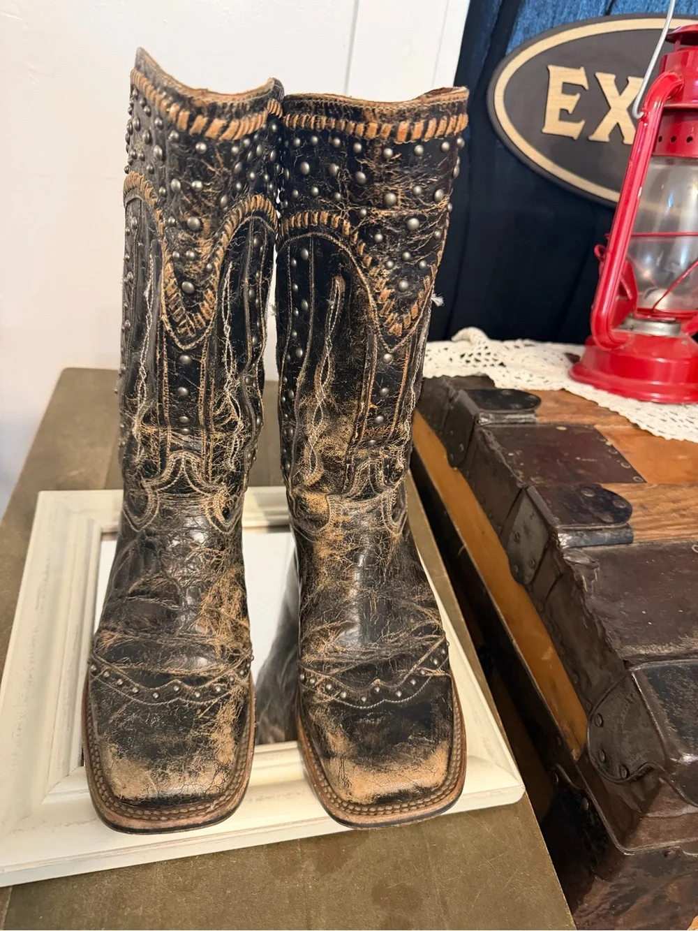 Leather Studded Western Boots - Black & Brown Dan post 7.5